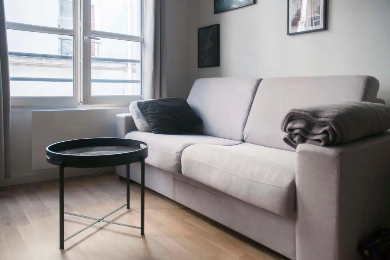 Apartment Charming Studio In The Heart Of The Marais